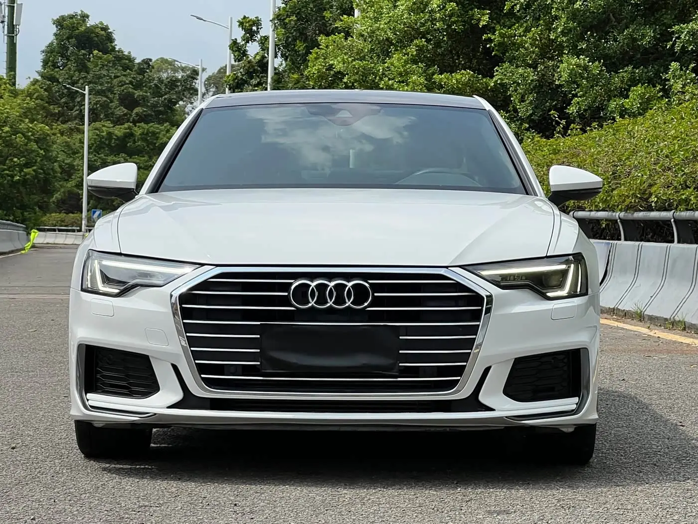Audi A6L 2020 — Şəkil 2/18