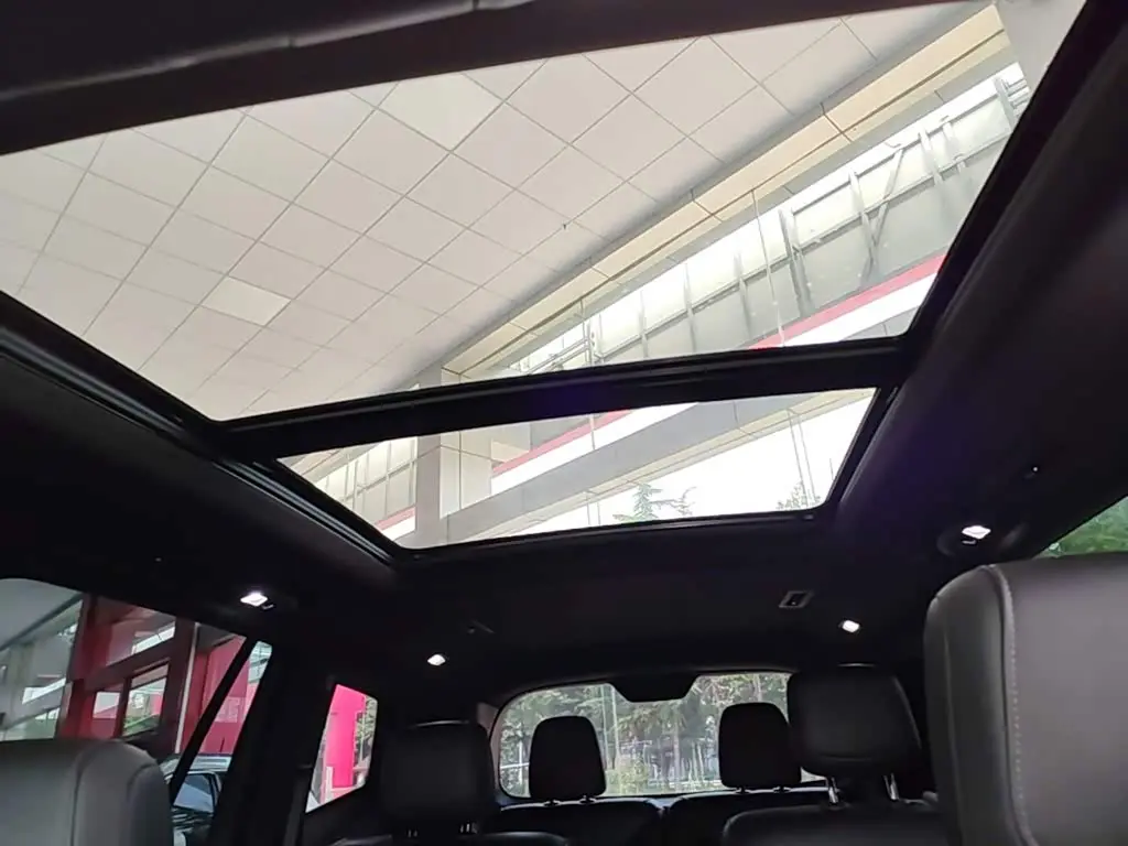 Cadillac XT6 2021 — Şəkil 18/20