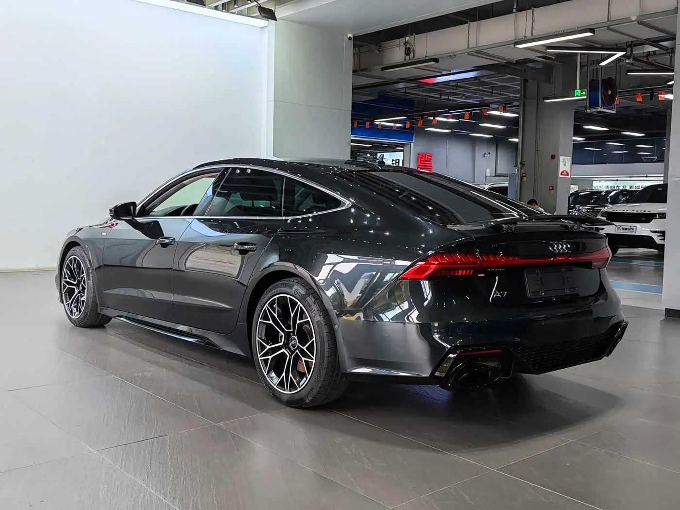 Audi A7 2019 — Фото 18/18