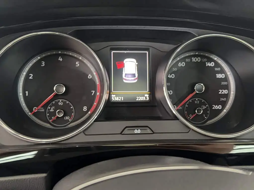 Volkswagen Tiguan L 2019 — Фото 5/17