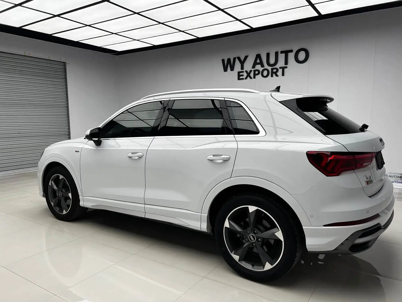 Audi Q3 2022 — Photo 6/16