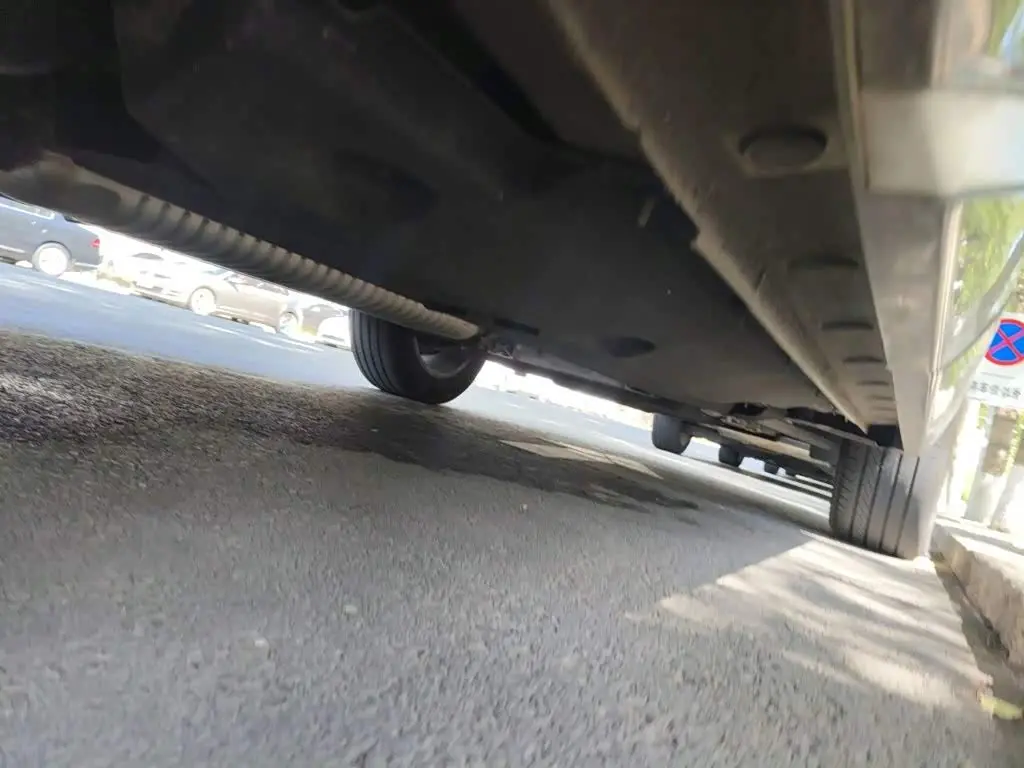 Hongqi HS5 2025 — Photo 18/20