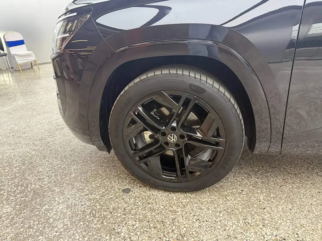 Volkswagen Teramont 2025 — Şəkil 6/17