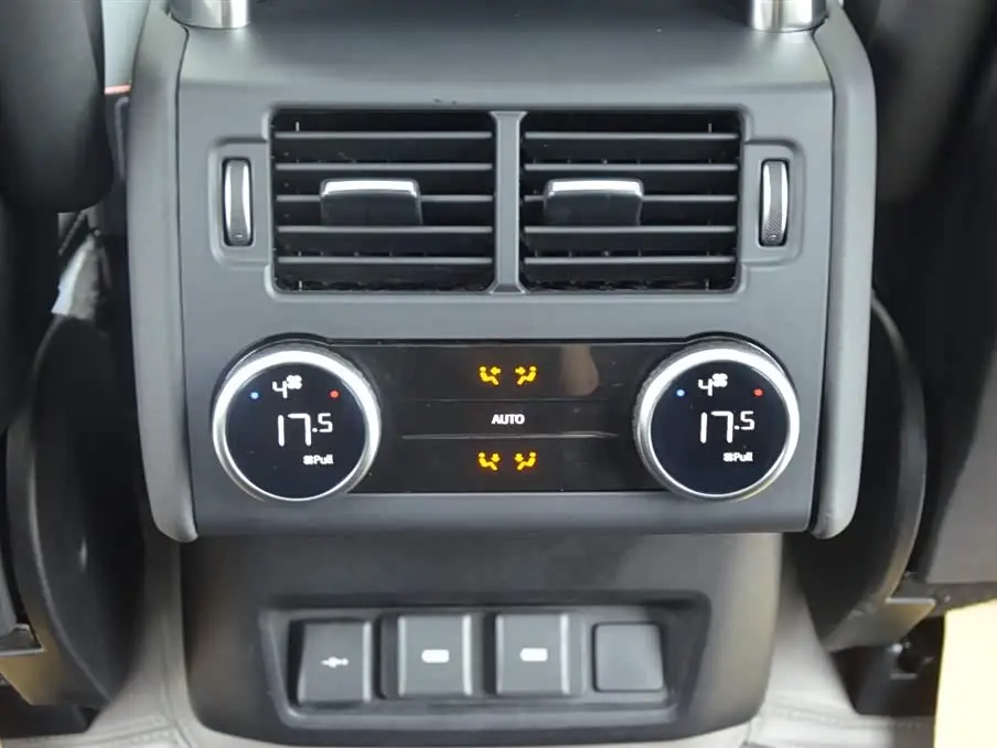 Land Rover Discovery 2023 — Şəkil 13/15