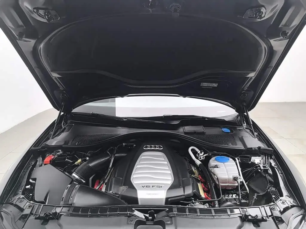 Audi A6L 2016 — Photo 6/20
