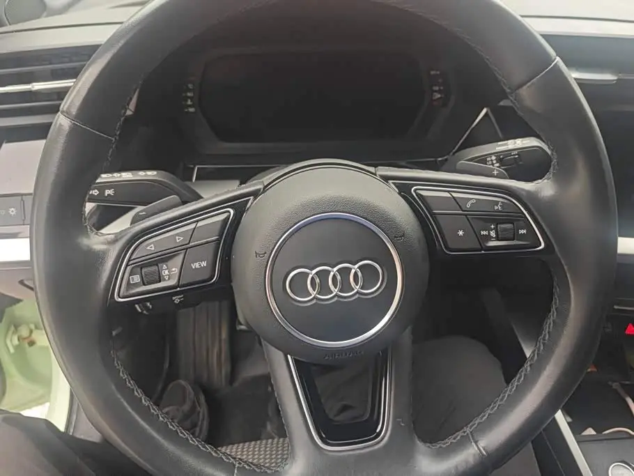 Audi A3 2022 — Фото 15/16