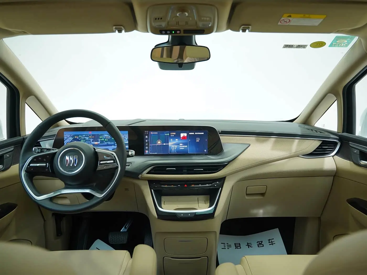 Buick GL8 New Energy 2025 — Şəkil 12/18