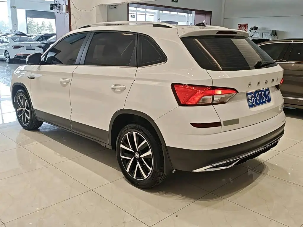 Škoda Kamiq 2023 — Фото 15/20