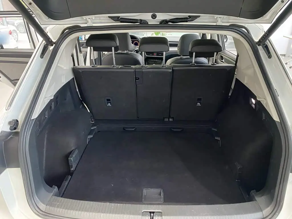 Volkswagen Tayron 2024 — Şəkil 10/13
