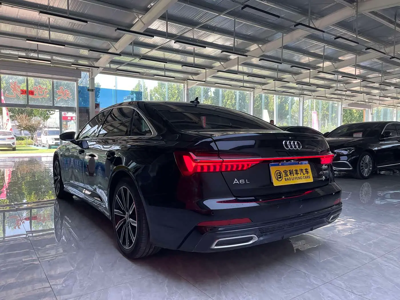 Audi A6L 2020 — Photo 5/20