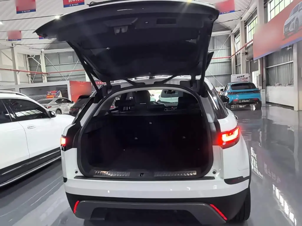 Land Rover Range Rover Velar 2018 — Photo 19/20