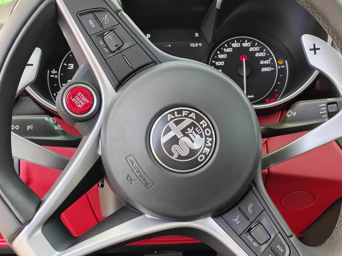 Alfa Romeo Giulia 2020 — Photo 8/16
