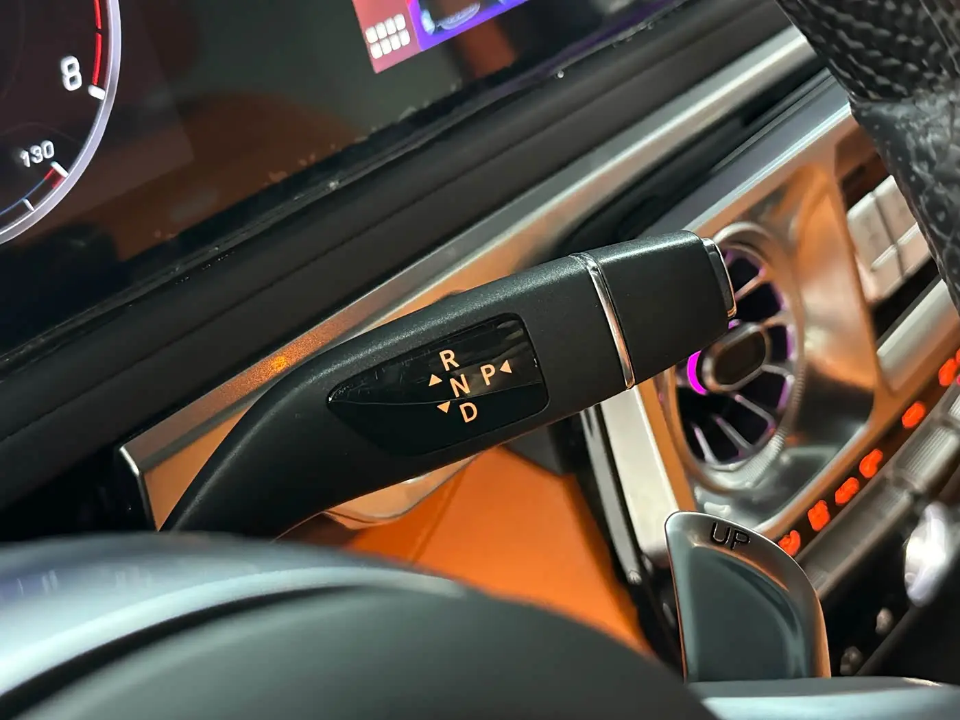 Mercedes-Benz G-Class 2012 — Фото 17/20