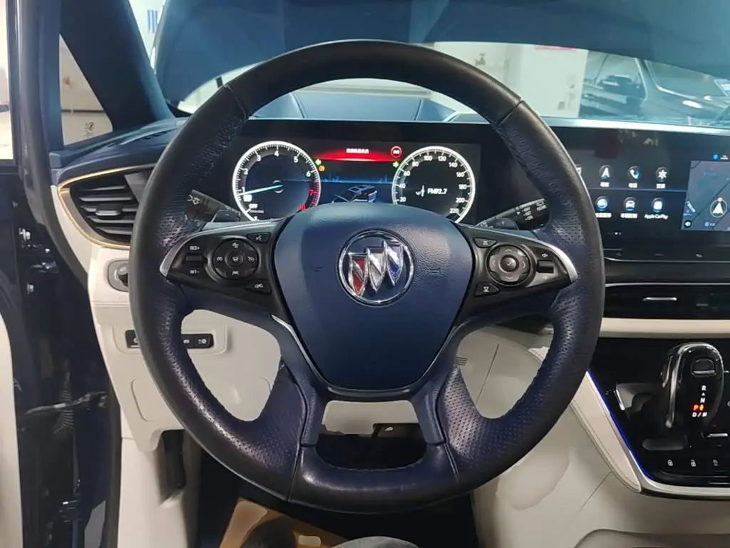 Buick GL8 2021 — Şəkil 11/20