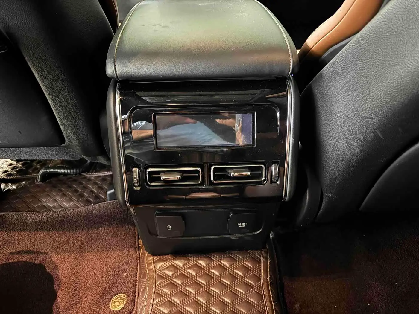 Lincoln Aviator 2022 — Şəkil 3/20