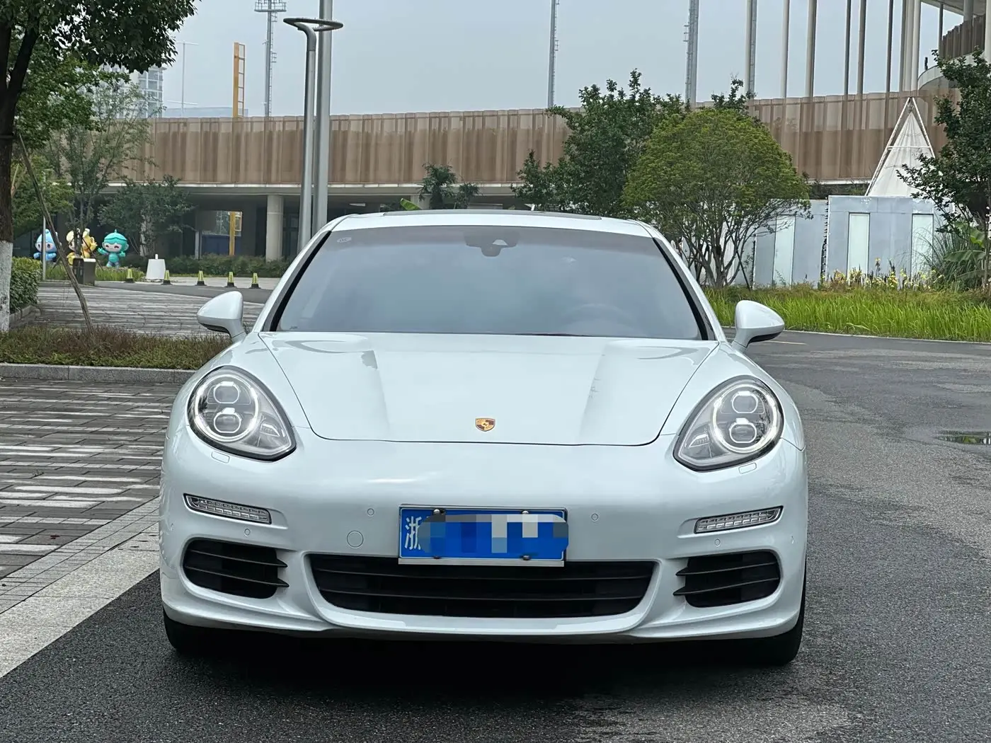 Porsche Panamera 2016 — Photo 2/16