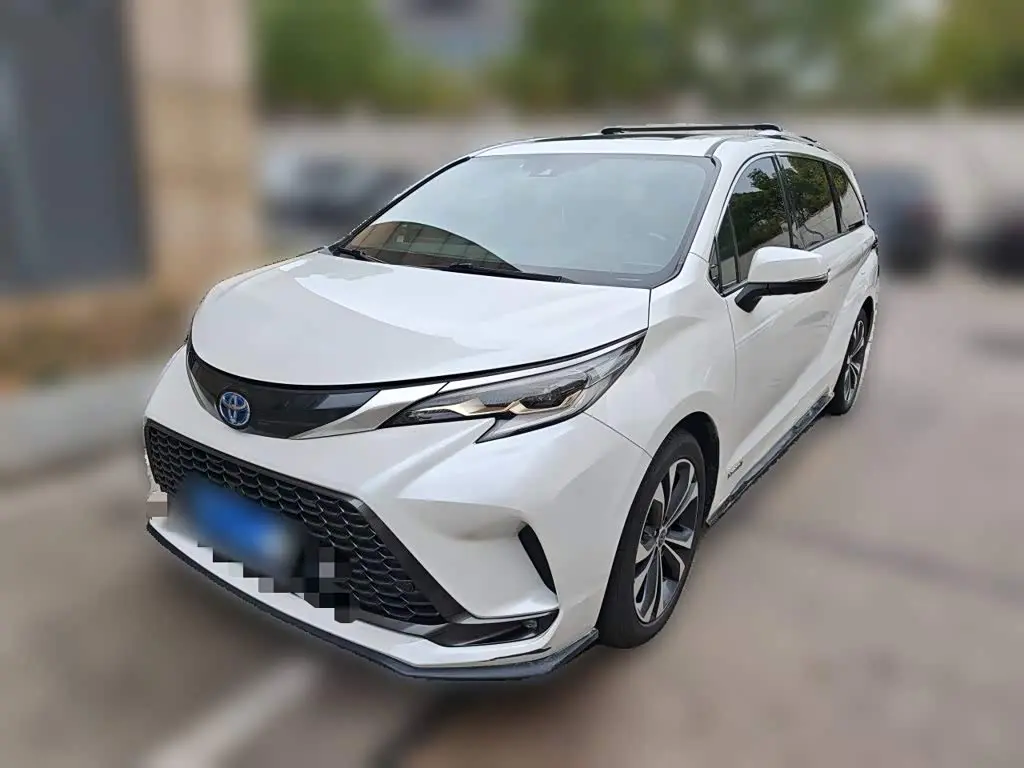 Toyota Granvia 2023 — Фото 1/20