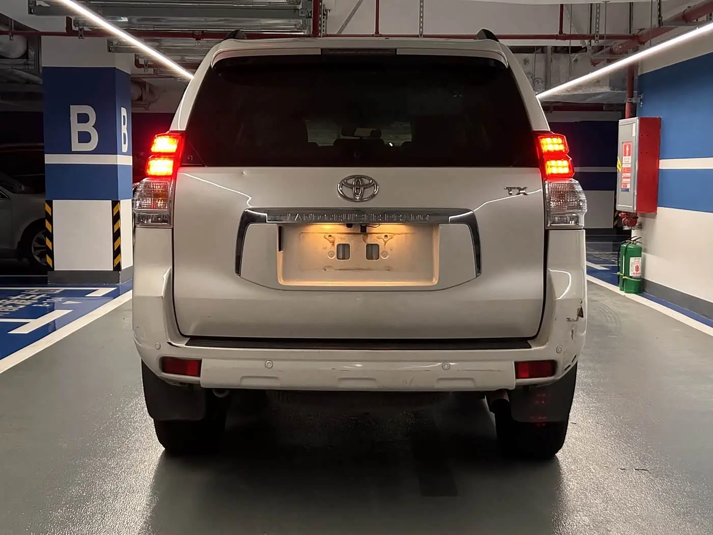 Toyota Prado 2012 — Şəkil 2/11