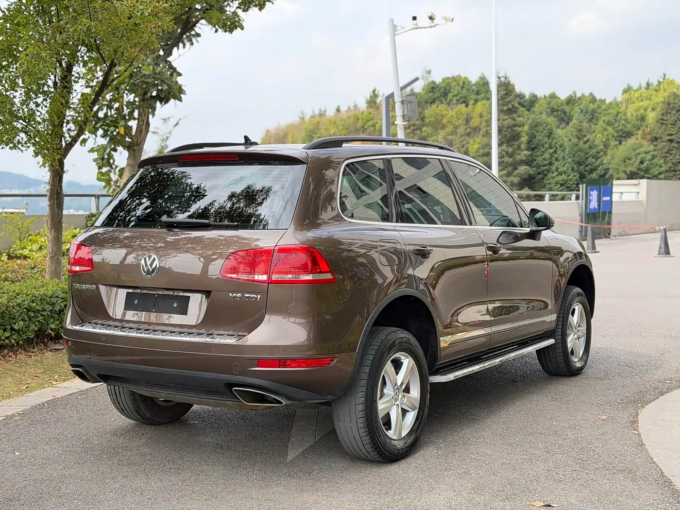 Volkswagen Touareg 2014 — Фото 14/17