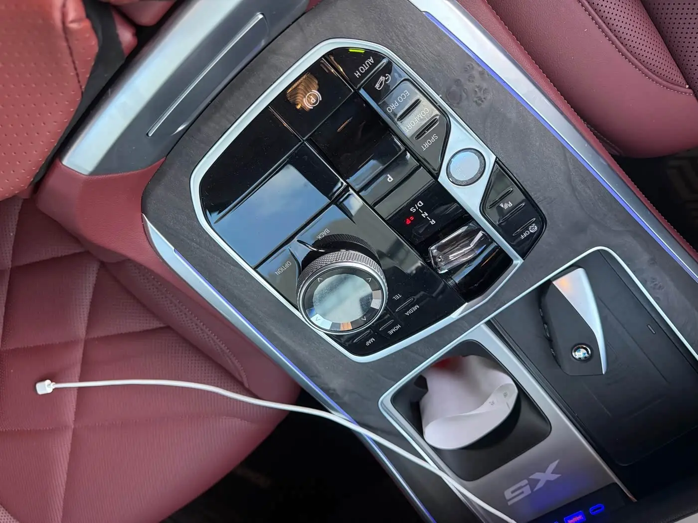 BMW X5 2024 — Photo 10/13