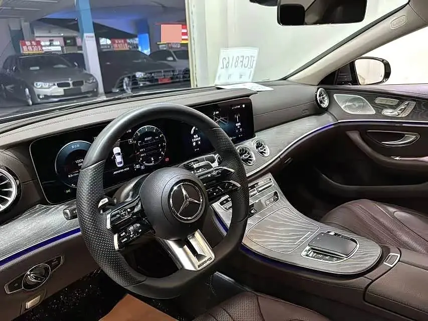 Mercedes-Benz CLS 2021 — Photo 5/7