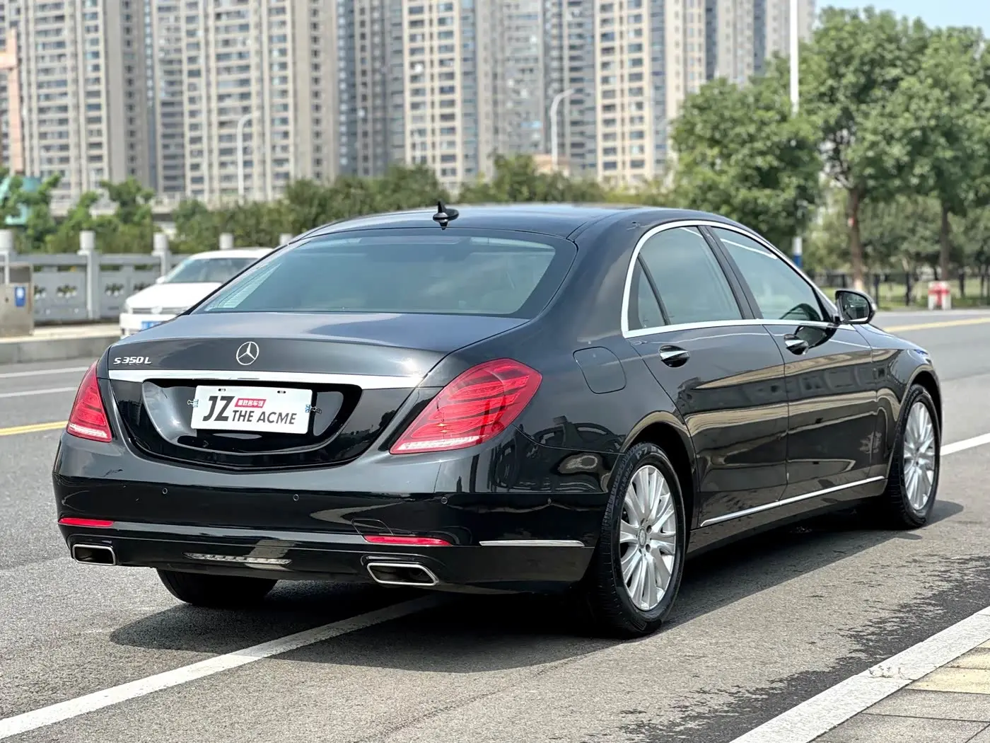 Mercedes-Benz S-Class 2016 — Photo 13/15