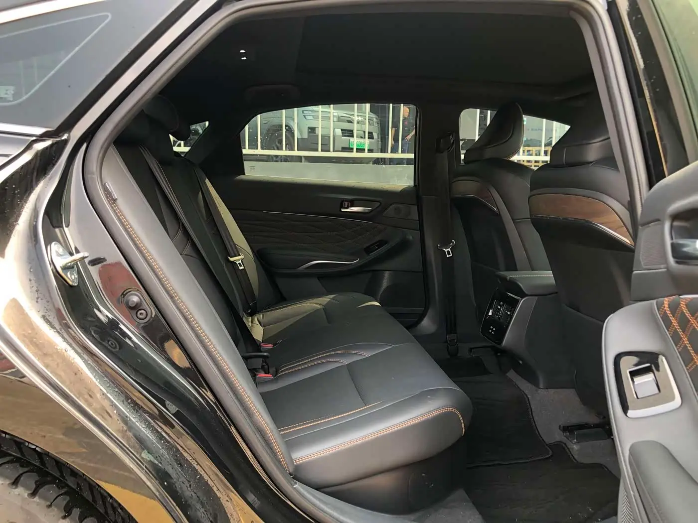 Toyota Avalon 2025 — Photo 12/19