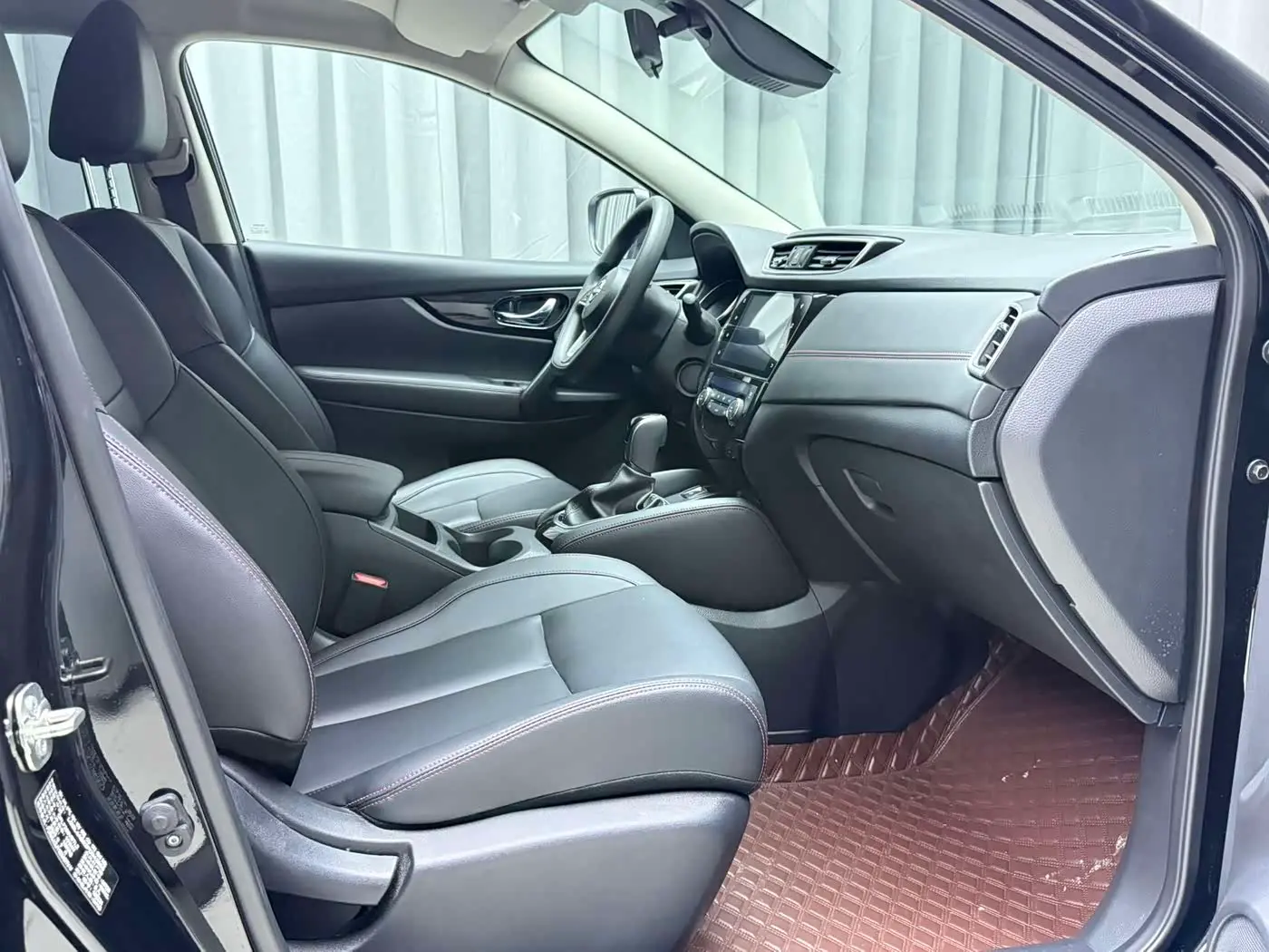 Nissan Qashqai 2023 — Фото 19/20