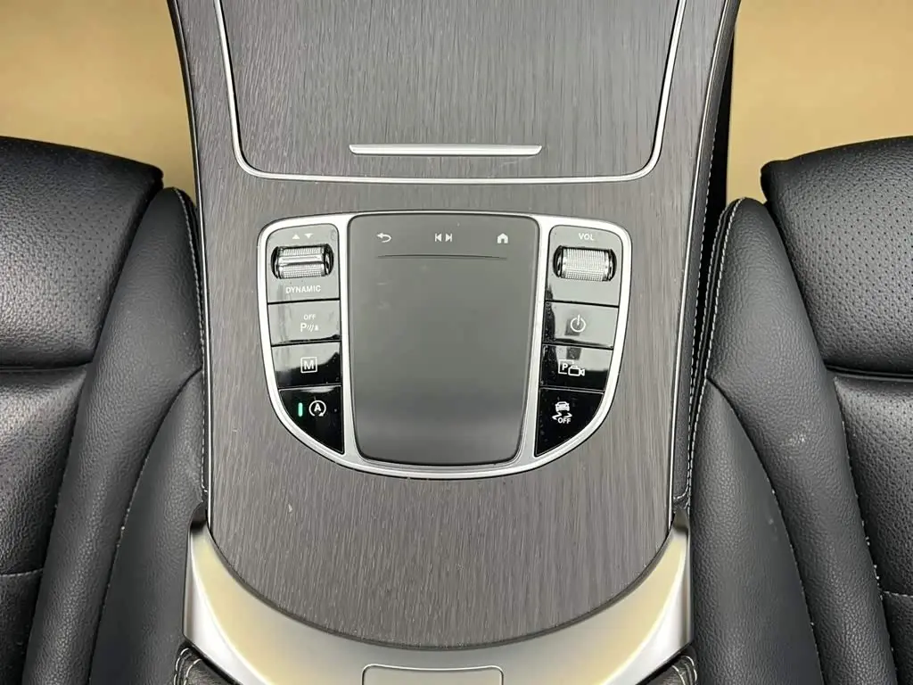 Mercedes-Benz GLC Coupe 2020 — Şəkil 19/20