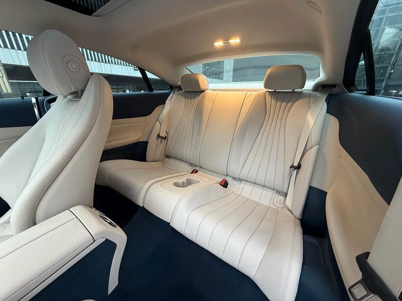 Mercedes-Benz E-Class 2023 — Şəkil 12/18