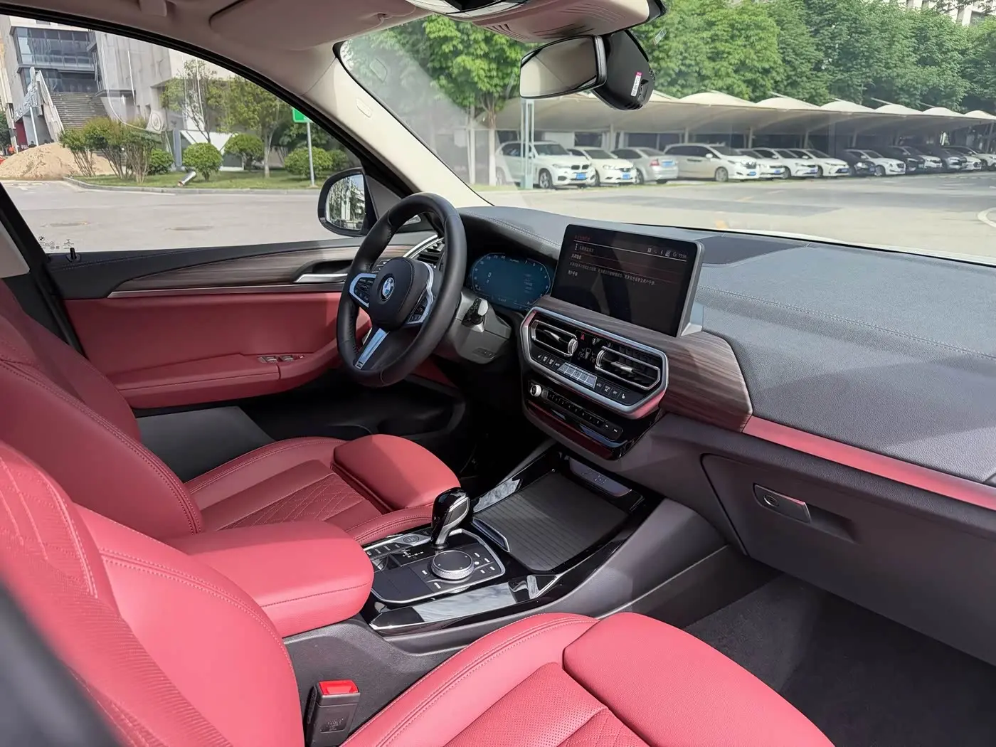 BMW X3 2022 — Photo 18/20