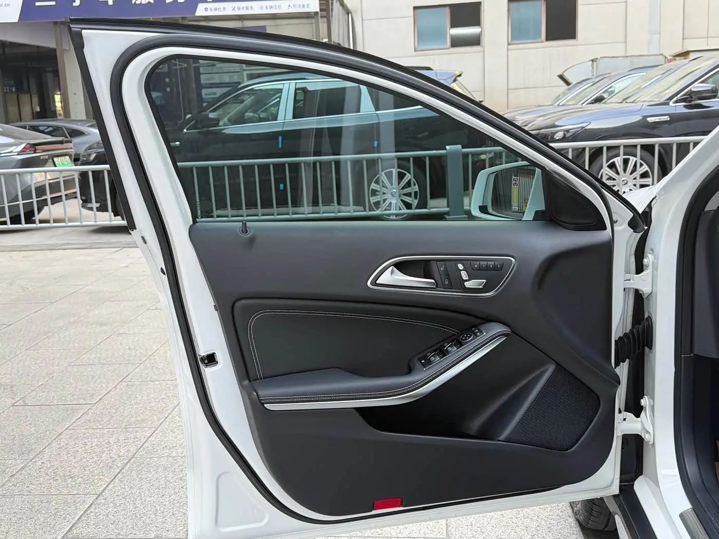 Mercedes-Benz GLA 2019 — Фото 7/20