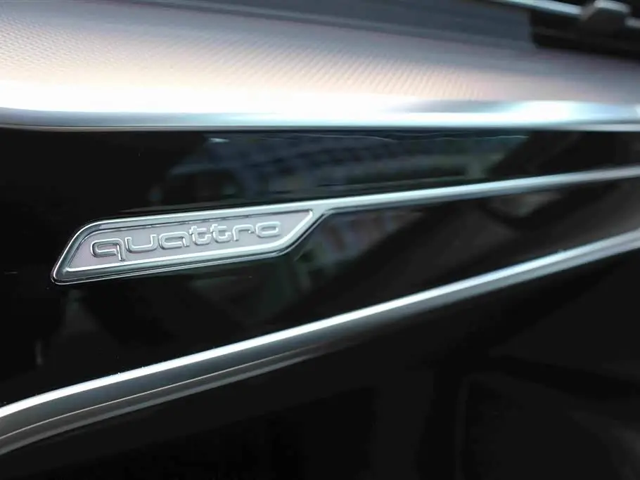 Audi A6L 2020 — Photo 11/15
