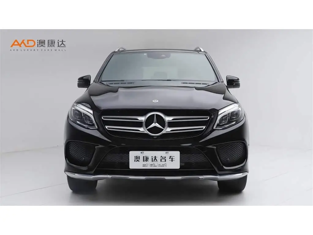 Mercedes-Benz GLE 2018 — Фото 2/10