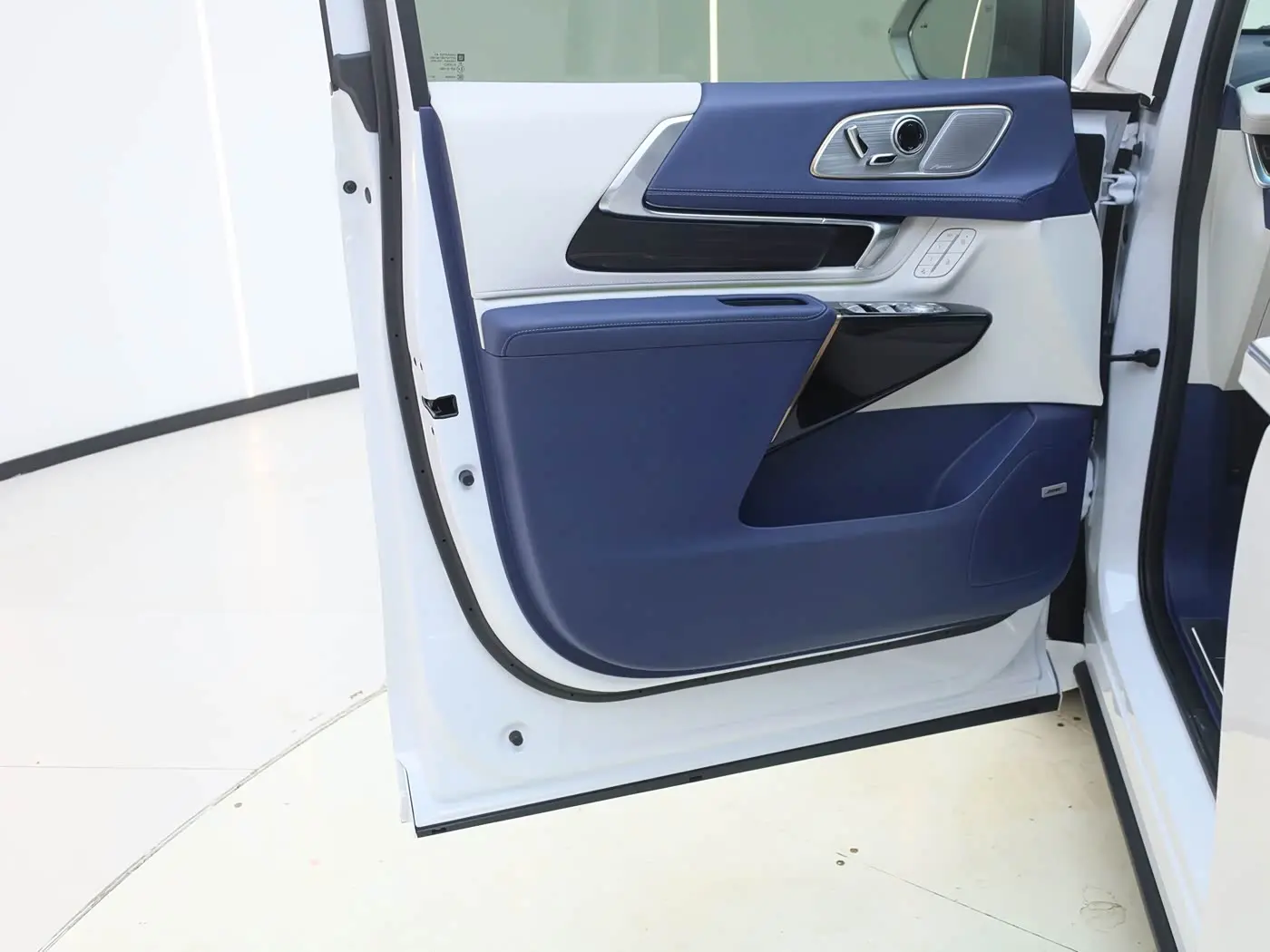 Buick Century 2025 — Photo 9/20