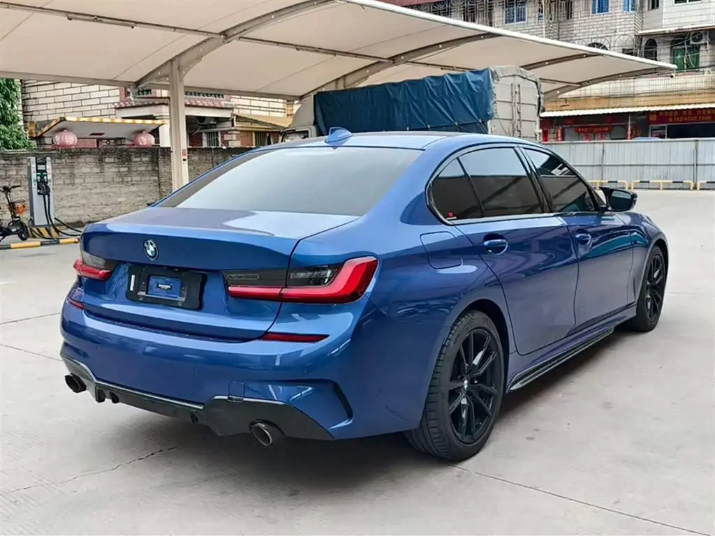 BMW 3 Series 2020 — Şəkil 7/15