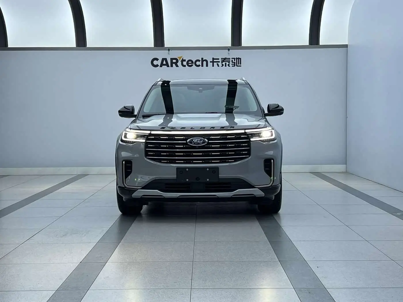 Ford Explorer 2024 — Şəkil 2/9