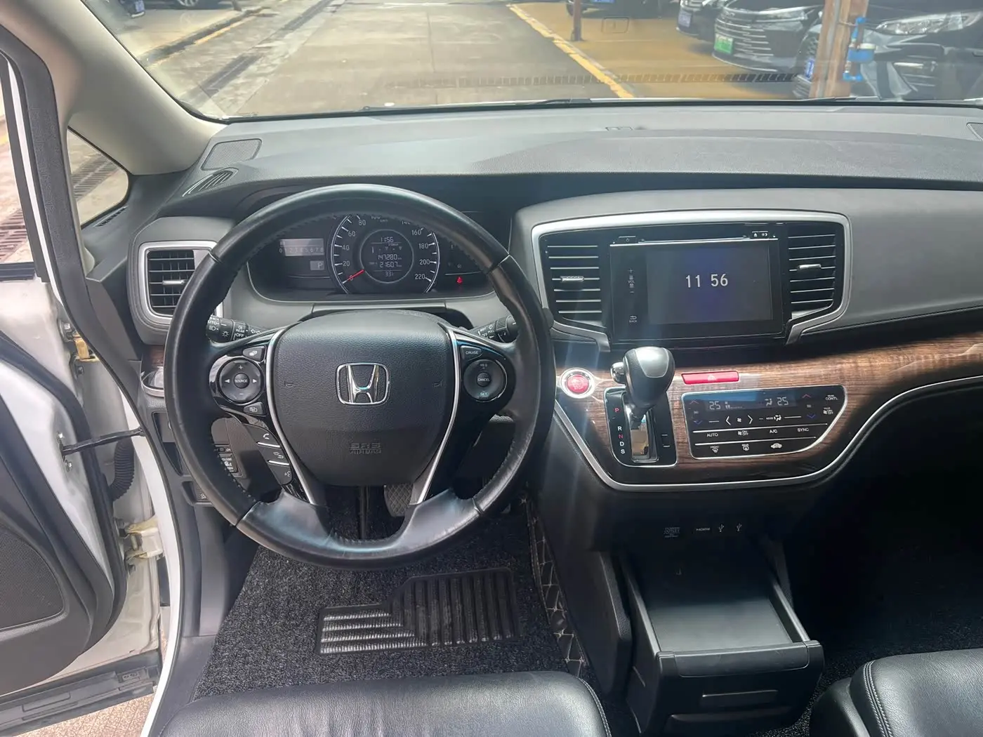Honda Odyssey 2018 — Şəkil 9/9