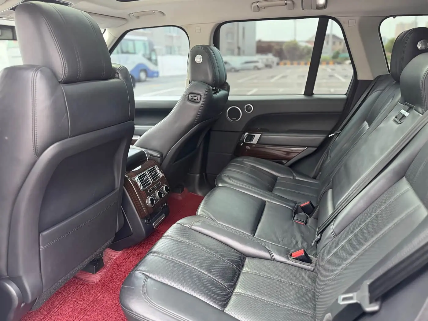 Land Rover Range Rover 2013 — Photo 7/10