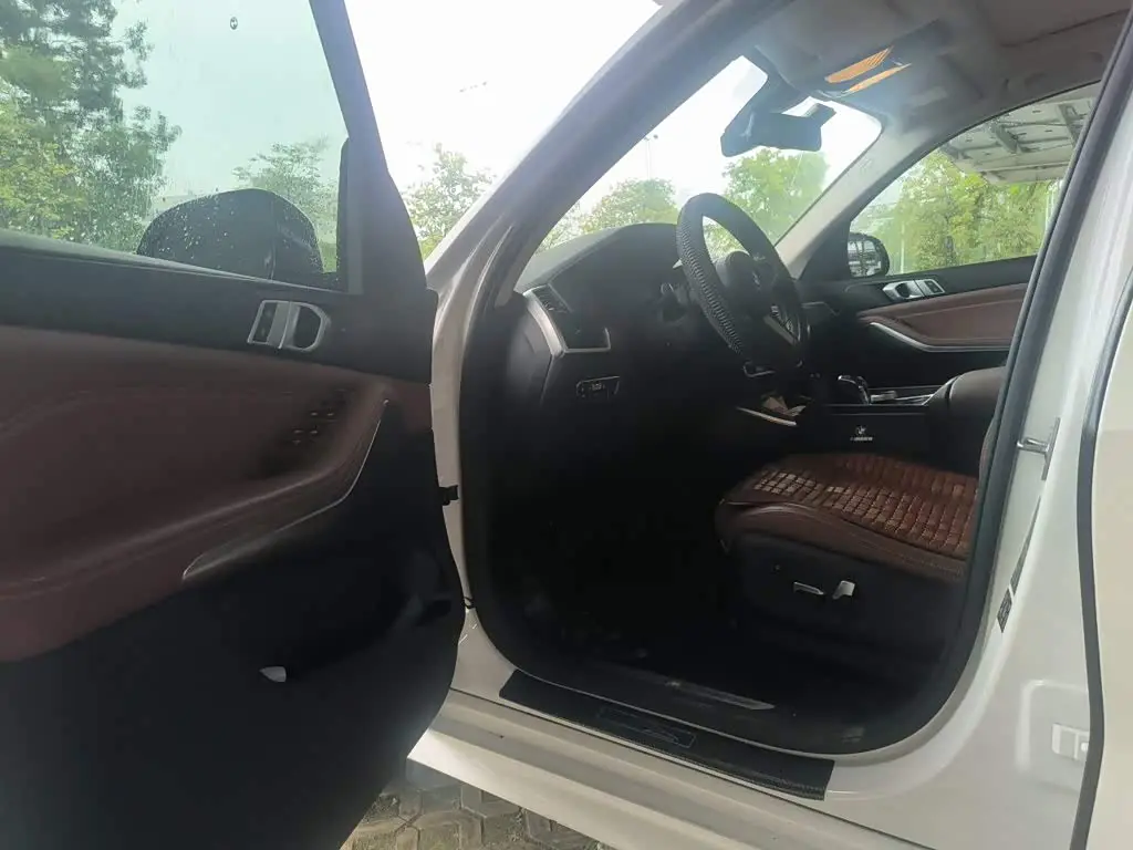 BMW X5 2020 — Photo 14/20