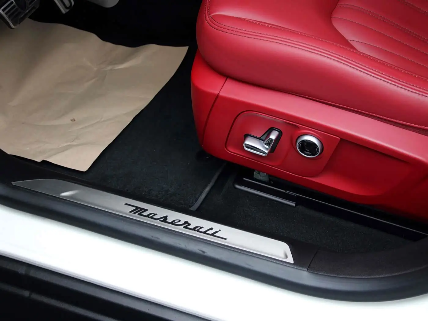 Maserati Levante 2021 — Şəkil 7/20