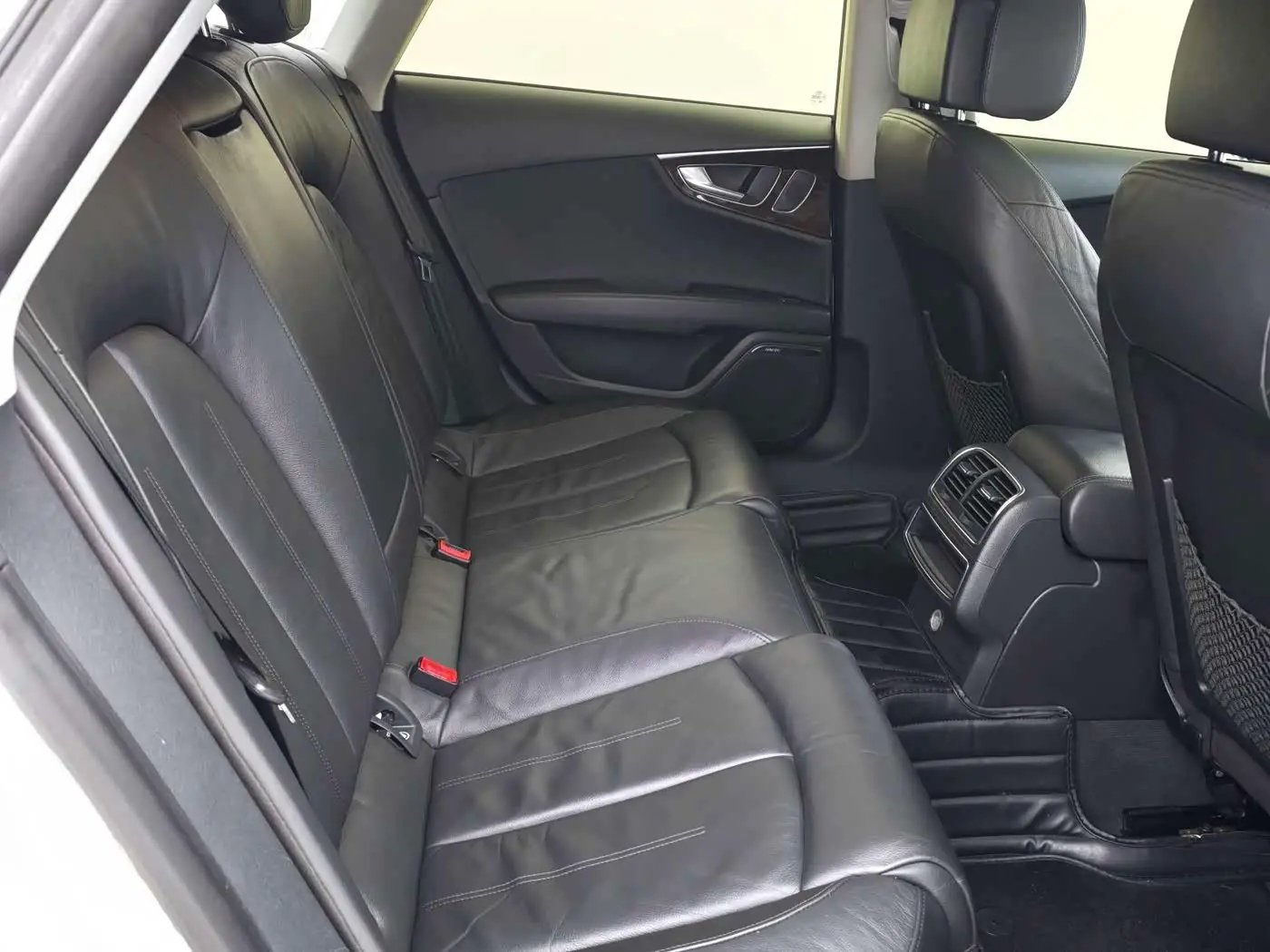 Audi A7 2014 — Şəkil 11/20
