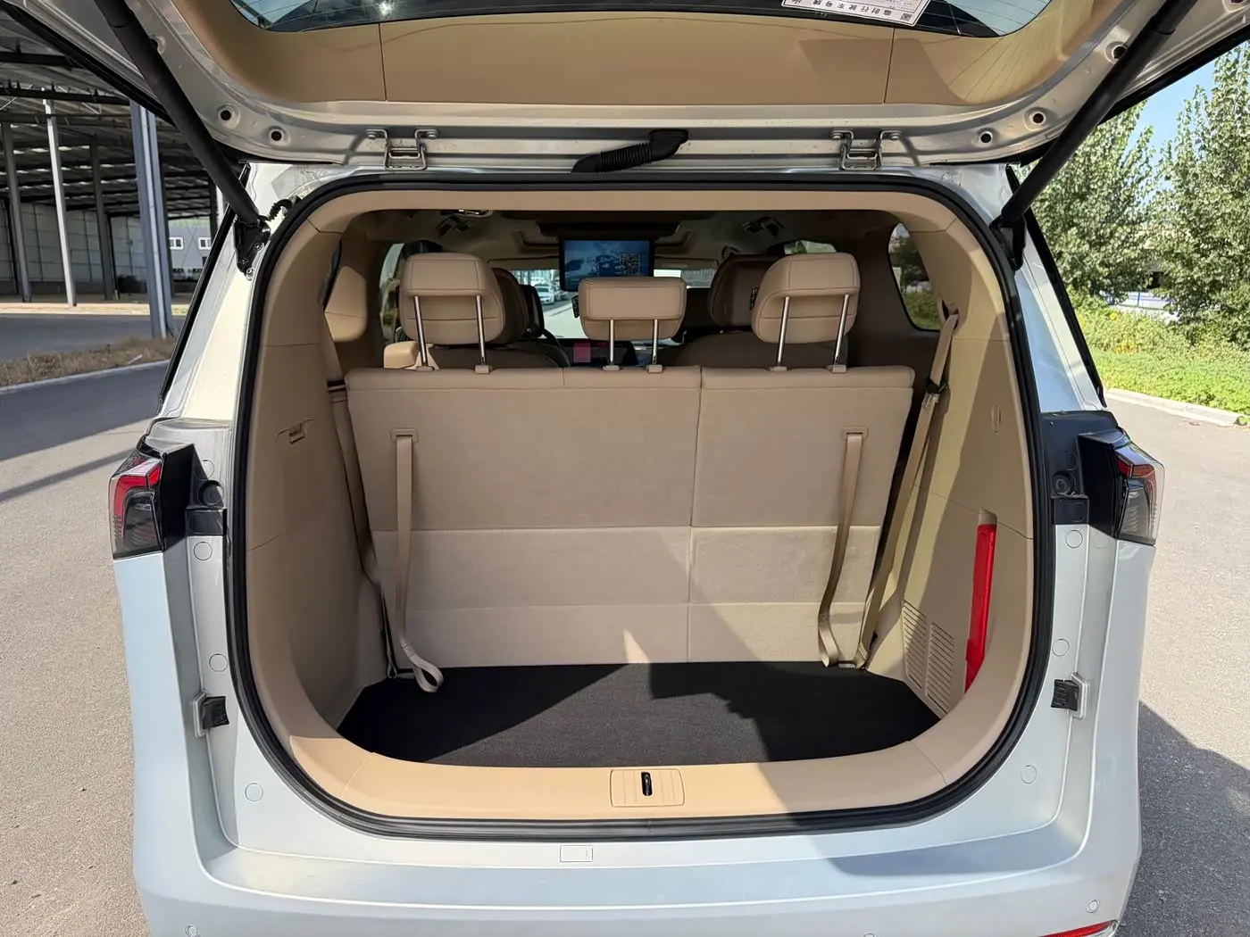 Buick GL8 New Energy 2025 — Şəkil 20/20