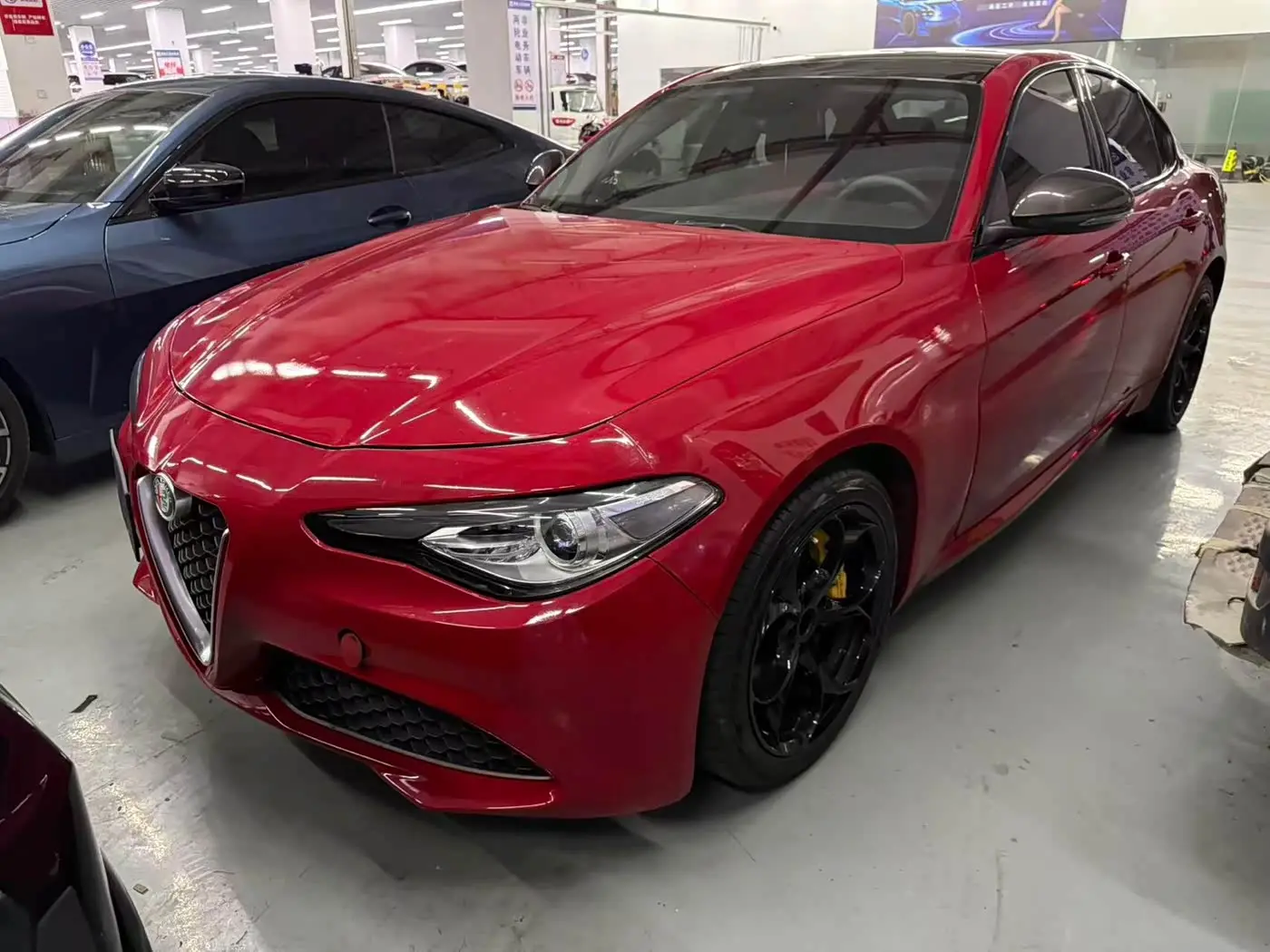 Alfa Romeo Giulia 2020 — Photo 1/15