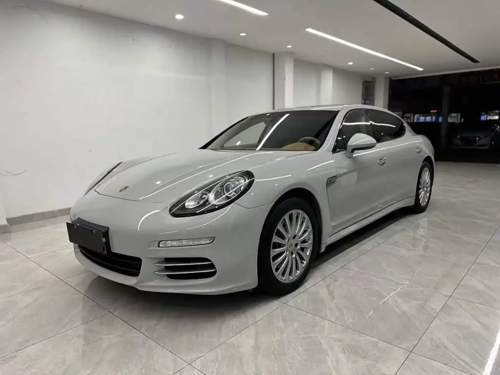Porsche Panamera, 2014