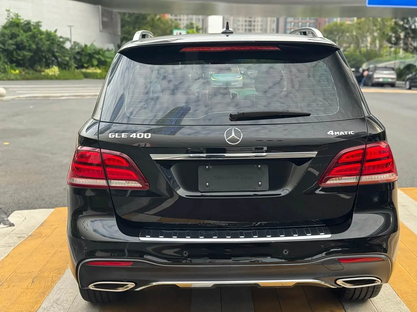 Mercedes-Benz GLE 2016 — Фото 8/9