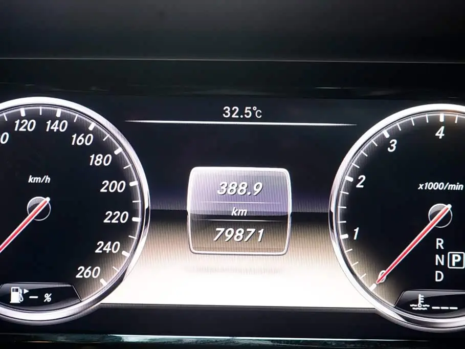 Mercedes-Benz S-Class 2014 — Photo 8/20