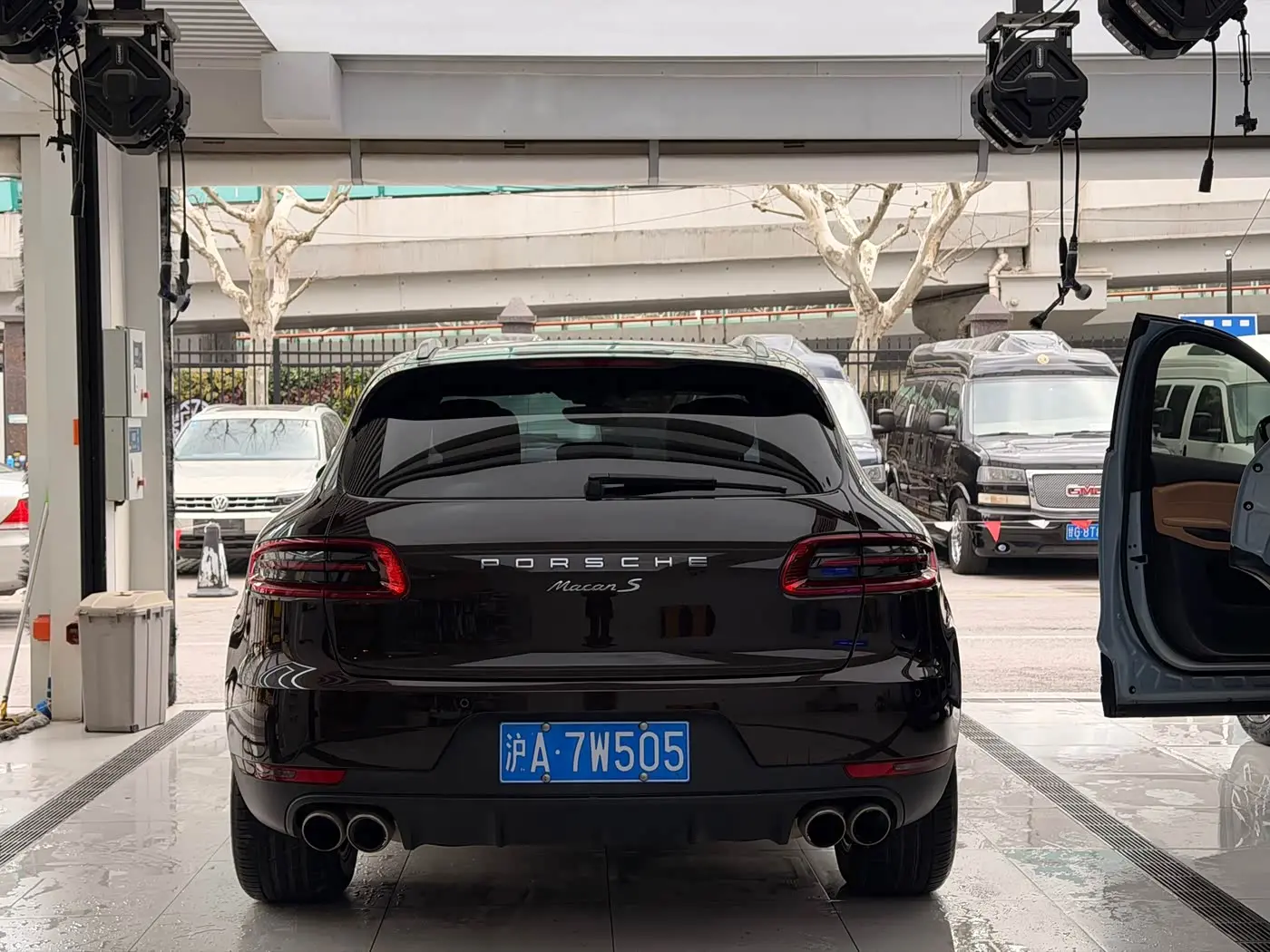 Porsche Macan 2017 — Photo 4/20