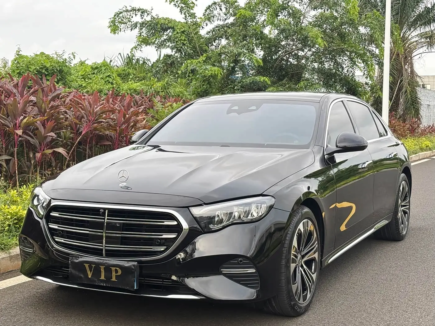 Mercedes-Benz E-Class, 2025