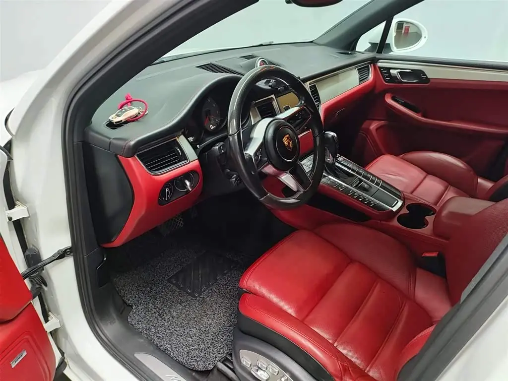 Porsche Macan 2014 — Фото 15/20